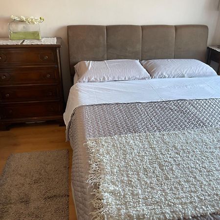 Apartment on Akademika Lazarenka 48A Lviv Dış mekan fotoğraf